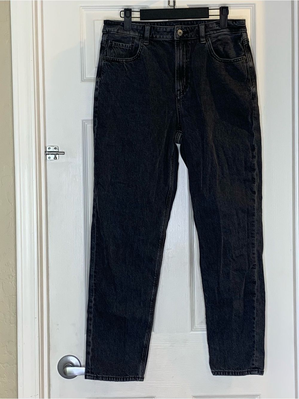 American Eagle Mom Jean Black Size 8